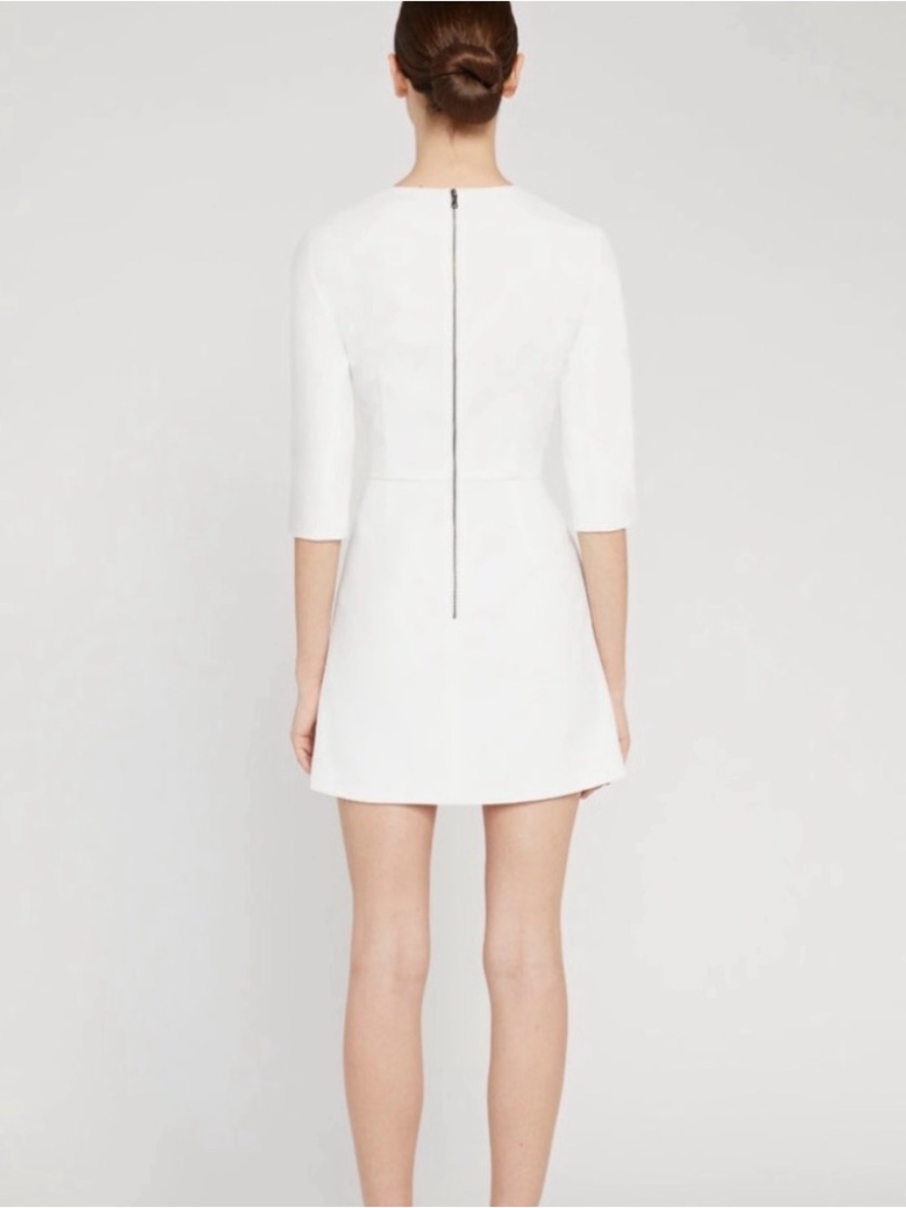 Alice + Olivia White V-Neck Mini Sheath Dress - Picture 7 of 7